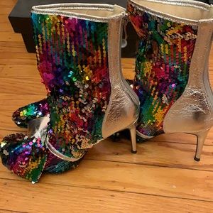 Multi Sequin Bow Booties 🌈